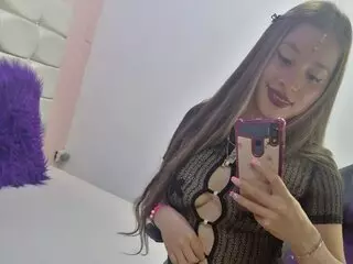 Jasmin camshow LuciaMila